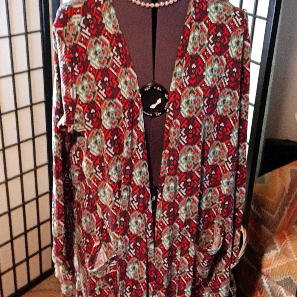 LuLaRoe Print long Cardigan tunic❤️❤️❤️